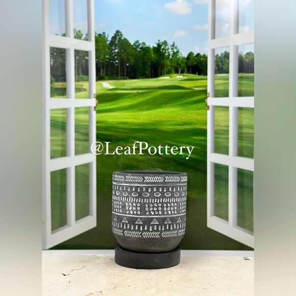 Sebastian Gray/White Concrete Planter Pot with Saucer Attached - Picture 9 of 9